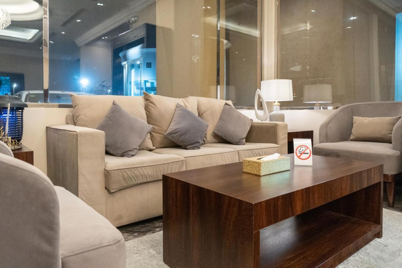 Appartement Dyafa Luxury à Khobar Extérieur photo