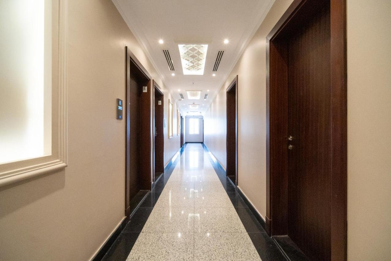 Appartement Dyafa Luxury à Khobar Extérieur photo