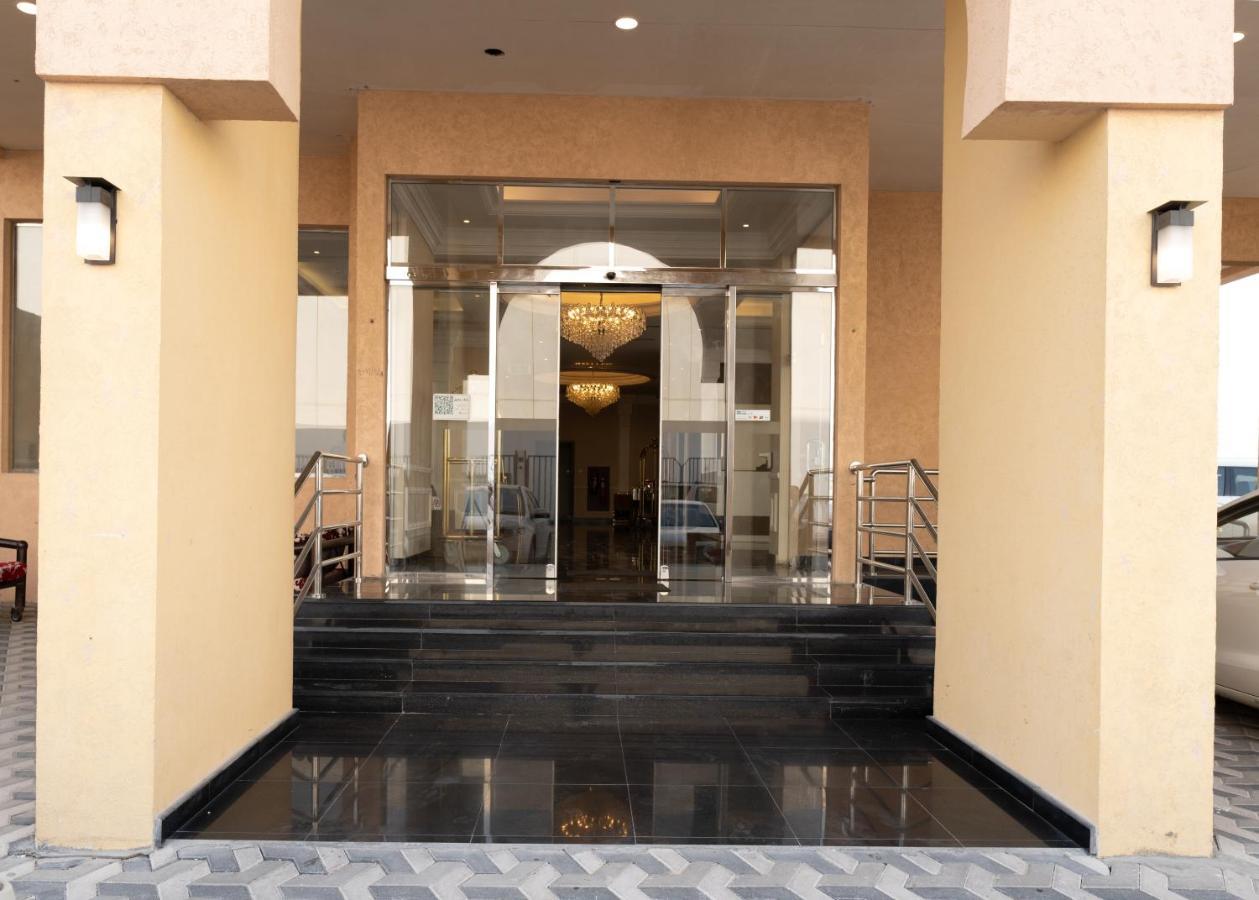 Appartement Dyafa Luxury à Khobar Extérieur photo