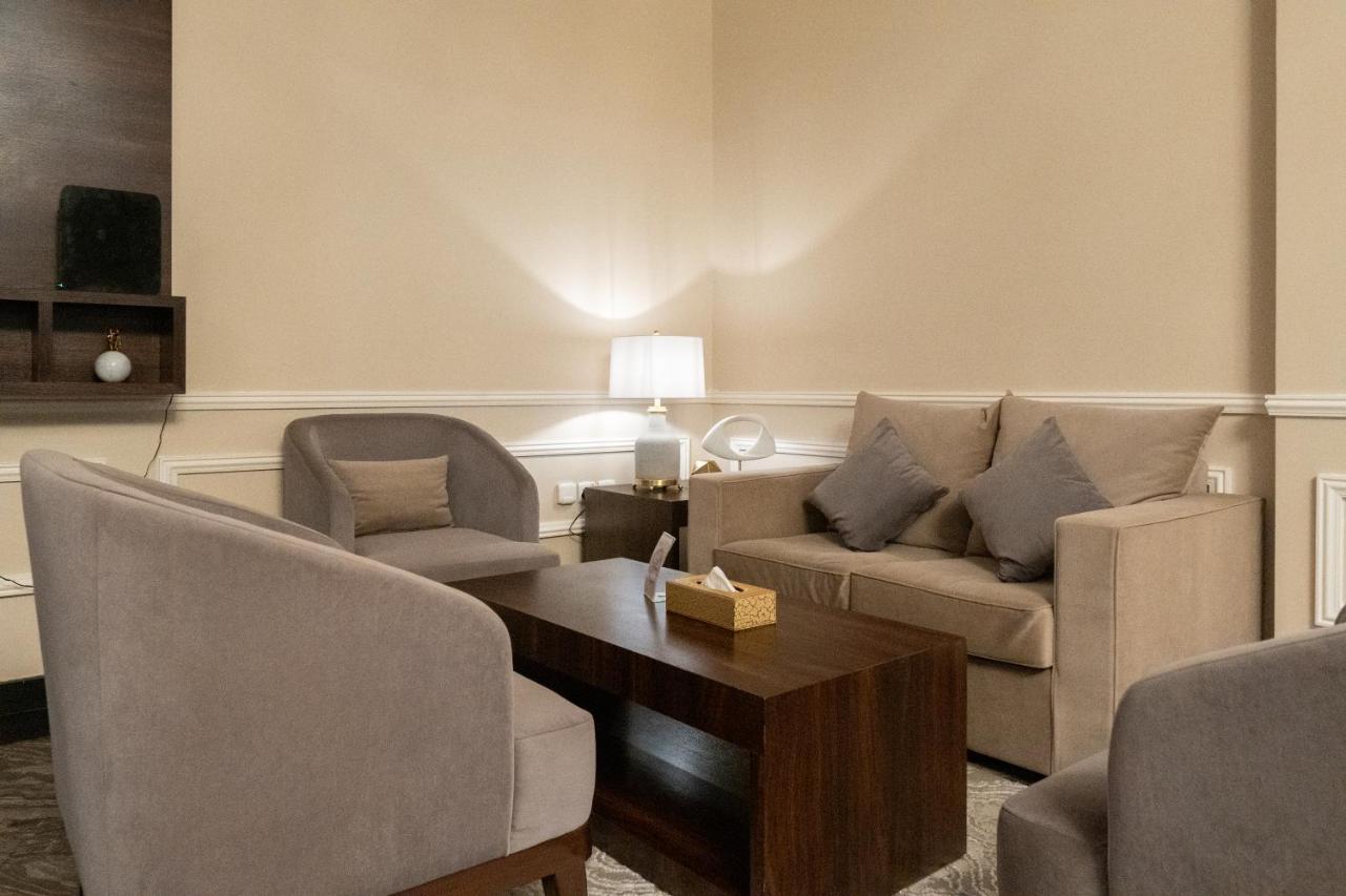 Appartement Dyafa Luxury à Khobar Extérieur photo