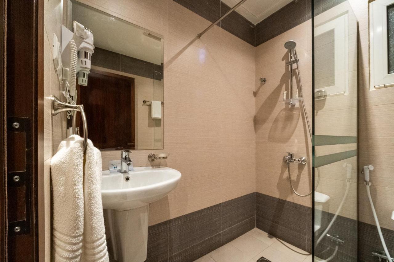 Appartement Dyafa Luxury à Khobar Extérieur photo