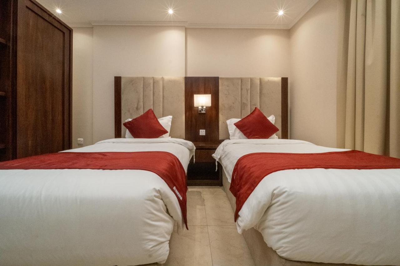 Appartement Dyafa Luxury à Khobar Extérieur photo