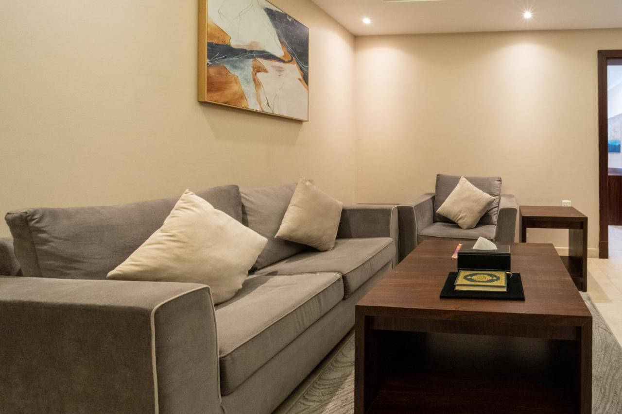 Appartement Dyafa Luxury à Khobar Extérieur photo