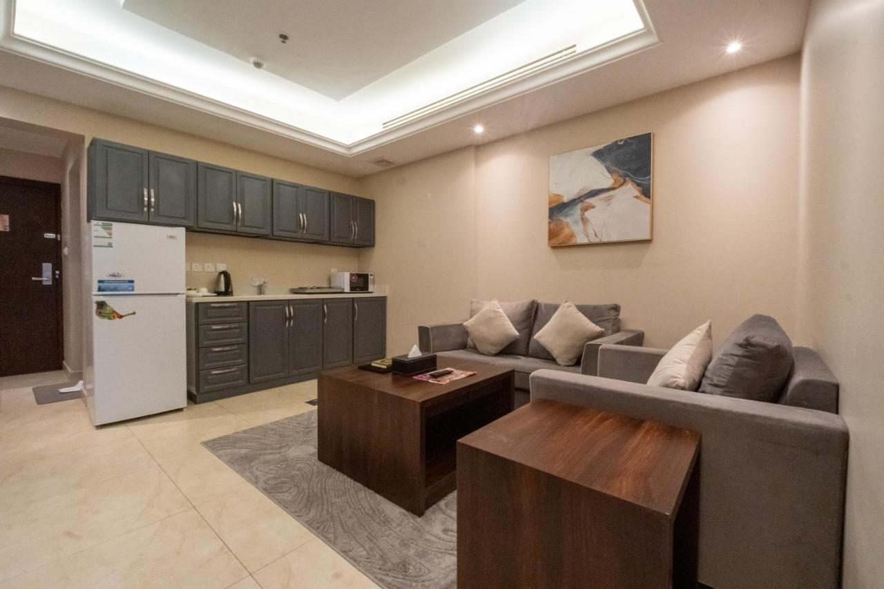 Appartement Dyafa Luxury à Khobar Extérieur photo